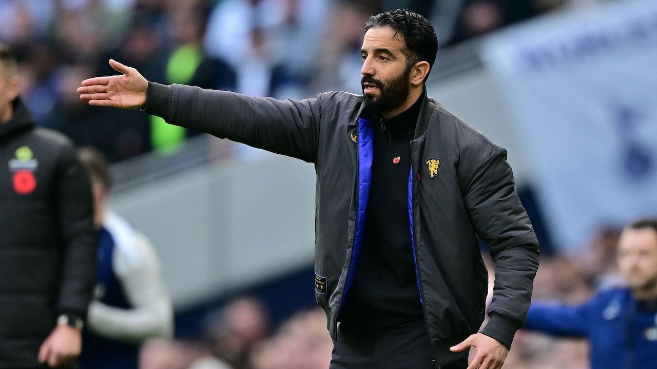 อโมริมเปลี่ยนแผน? ลิสต์ 8 แข้งดังเข้าข่ายเป้าหมายใหม่ มุ่งยกระดับแมนยูสู่ทีมลุ้นแชมป์